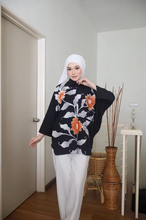 Suri Blouse