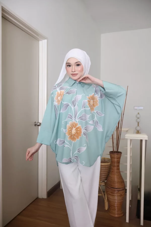 Suri Blouse